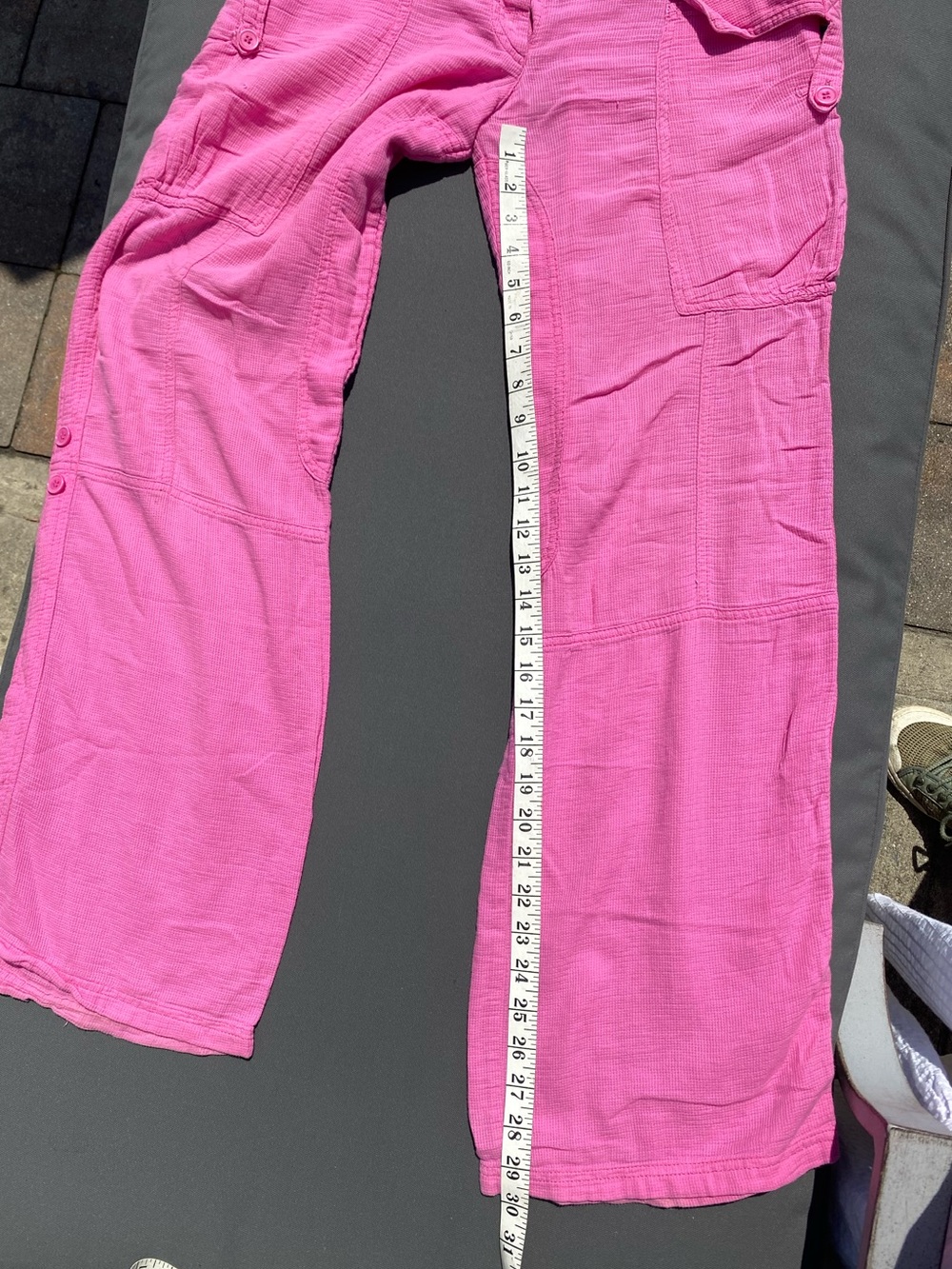 Vintage French Connection Low Rise Hot Pink Cargo-Style Pants Y2K Size 6 - Picture 4 of 5